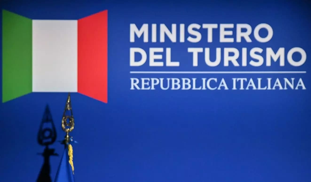 Al via dal 2 aprile lo sportello per accedere al fondo “Staff House Titolo II” del Ministero